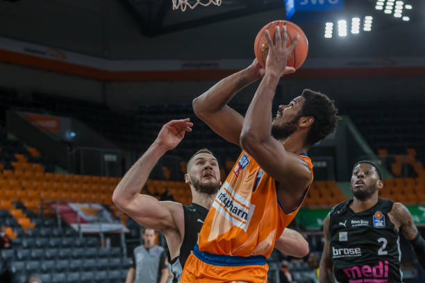 汇丰青少年 汇丰青少年