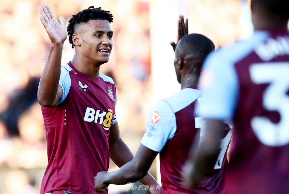 藏着复杂的 藏着复杂的