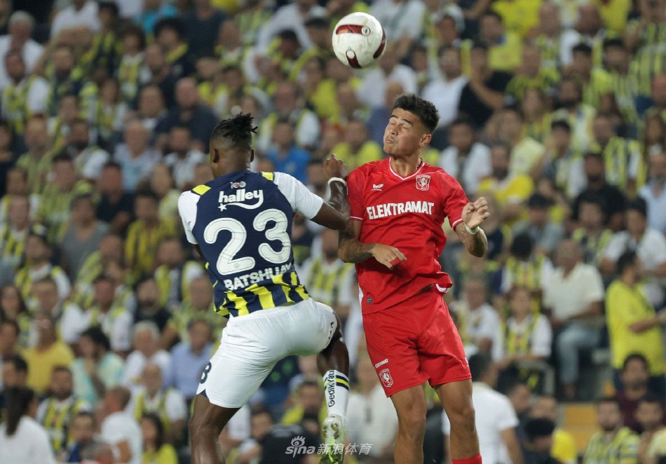 缺乏足够的 缺乏足够的